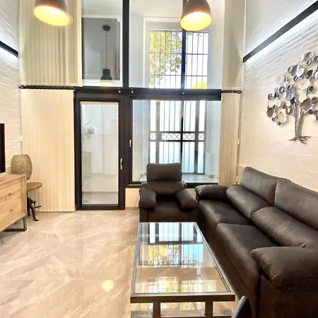 Διαμέρισμα Tr2 Aparcamiento Incluido Amplio Y Moderno Loft Cartuja De Σεβίλλη
